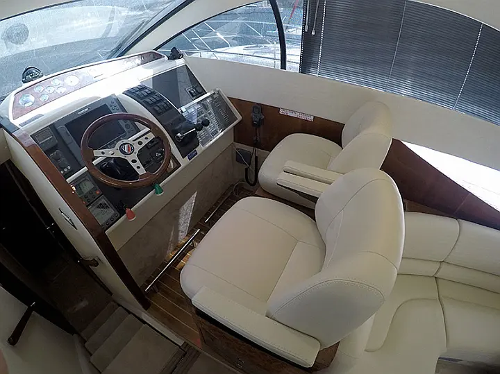 Fairline Phantom 50 - 